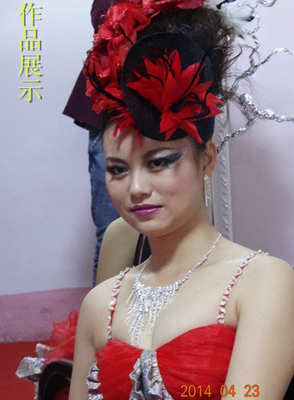 新世紀(jì)作品實(shí)景拍攝展示